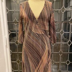 Vince Tan and Brown Sheath Dress with V-Neck and 3/4 Sleeves for Cocktail